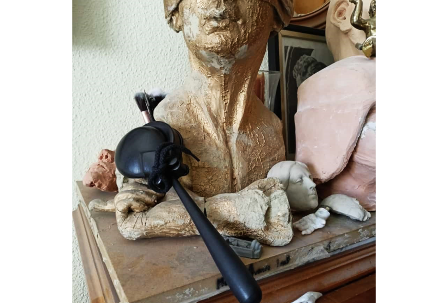 "Castañuelas con Mango Manos de Artistas"