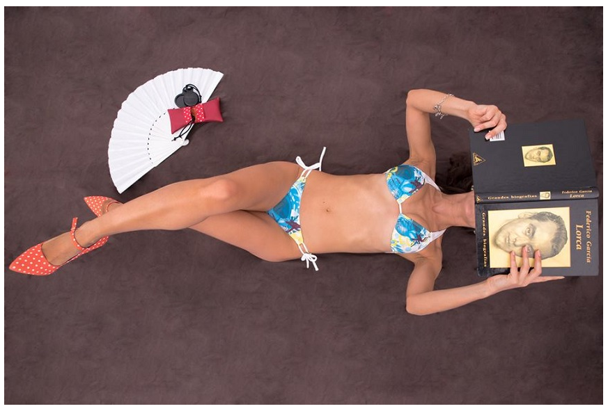 "Tacones y Castañuelas en la Playa"