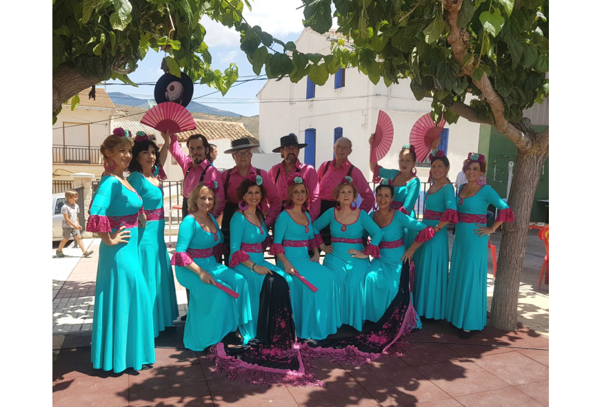 "Vestimos a tu Cuerpo de Baile"