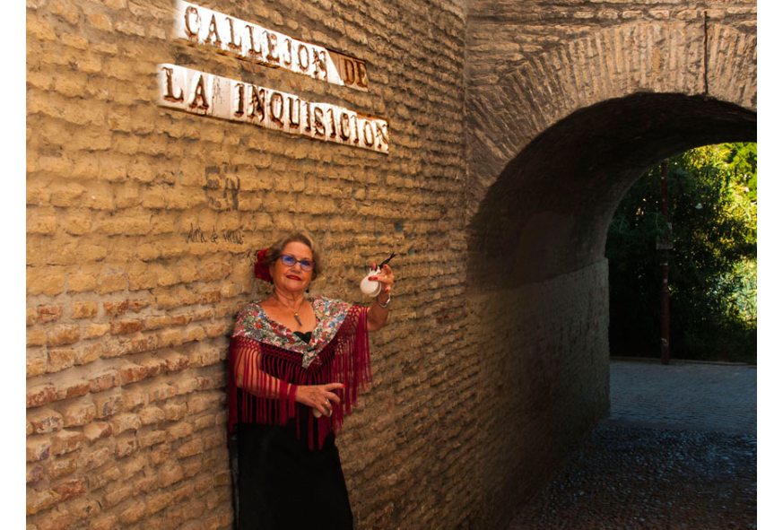 "Castañuelas con 78 Primaveras"